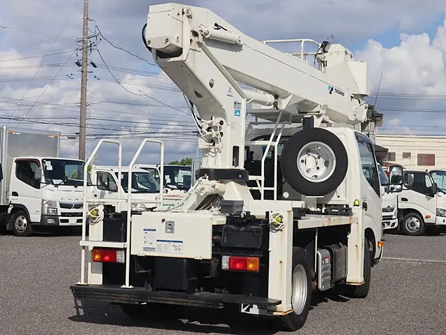 日野 デュトロ 2RG-XZU600X(2WD)の写真3