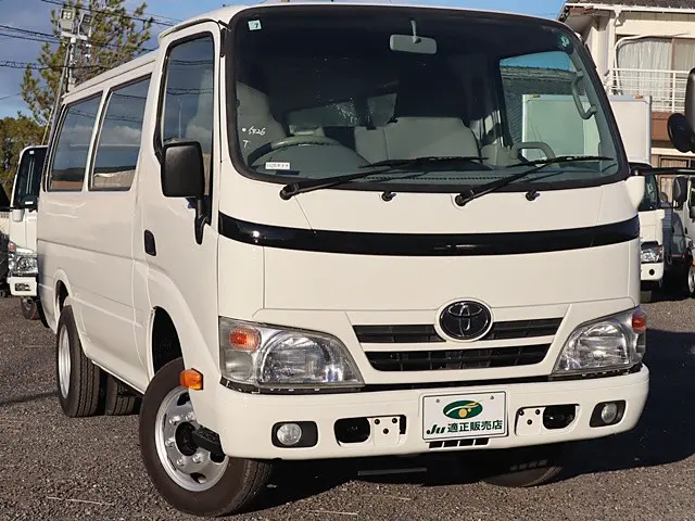 トヨタ ダイナ LDF-KDY241V(2WD)の写真4
