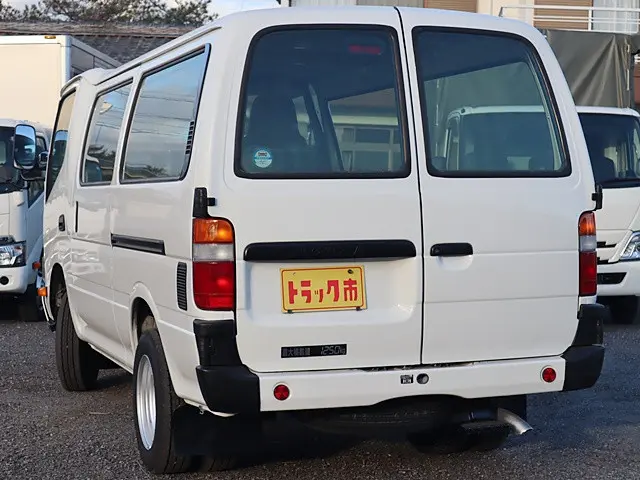 トヨタ ダイナ LDF-KDY241V(2WD)の写真7