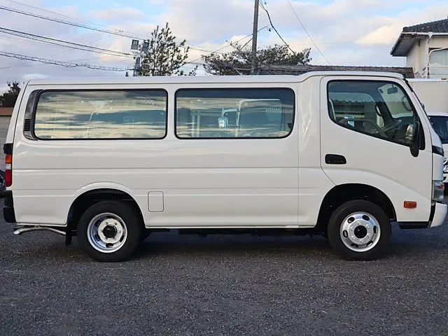 トヨタ ダイナ LDF-KDY241V(2WD)の写真8