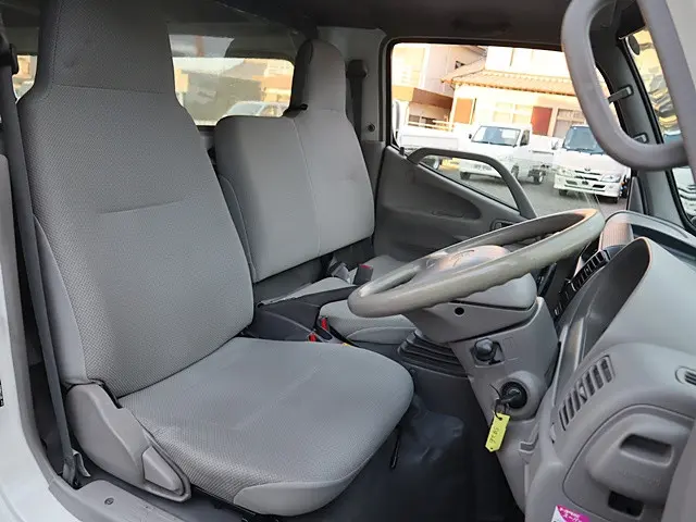 トヨタ ダイナ LDF-KDY241V(2WD)の写真30