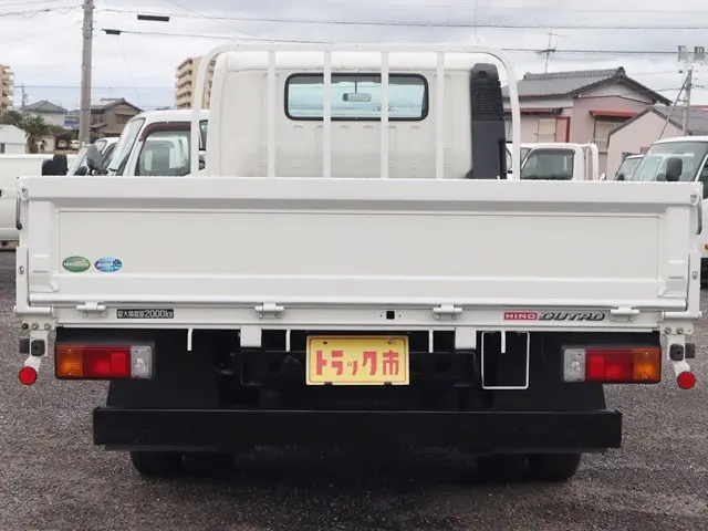 日野 デュトロ 2RG-XZU710M(2WD)の写真6
