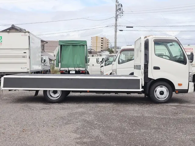 日野 デュトロ 2RG-XZU710M(2WD)の写真10