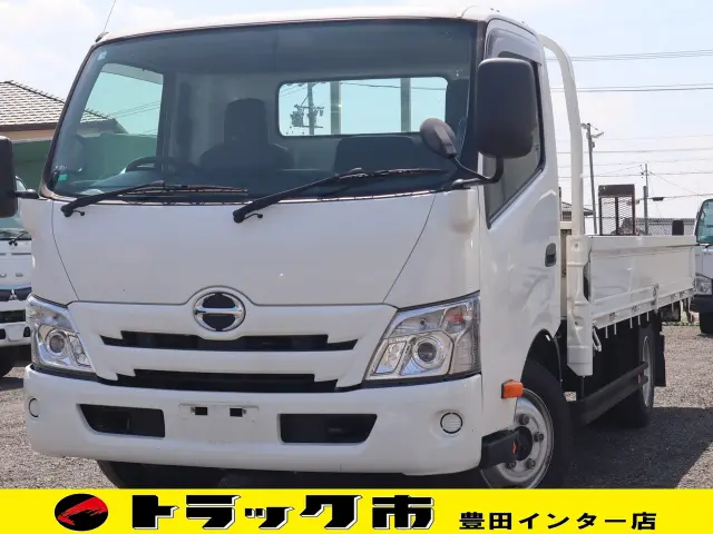 日野 デュトロ 2RG-XZU710M(2WD)の写真1