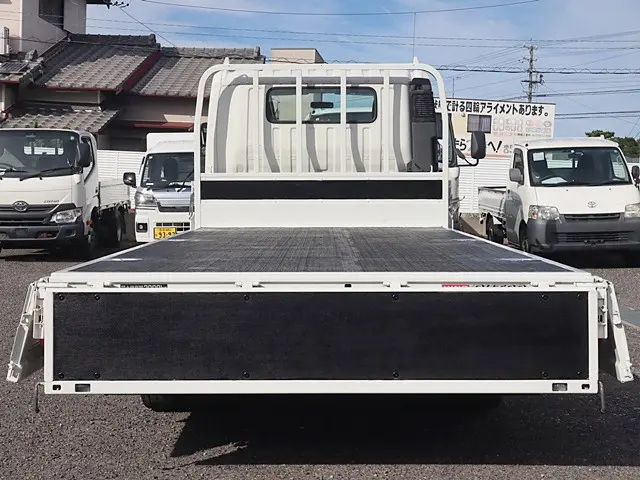 日野 デュトロ 2RG-XZU710M(2WD)の写真11