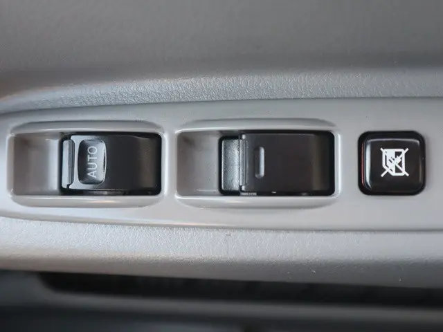 日野 デュトロ 2RG-XZU710M(2WD)の写真37