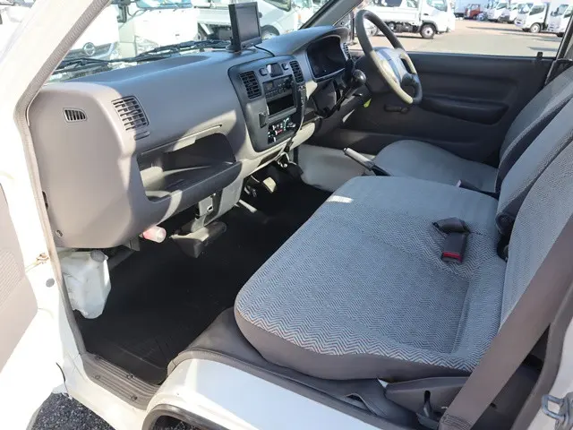 トヨタ タウンエーストラック GK-KM75(2WD)の写真32