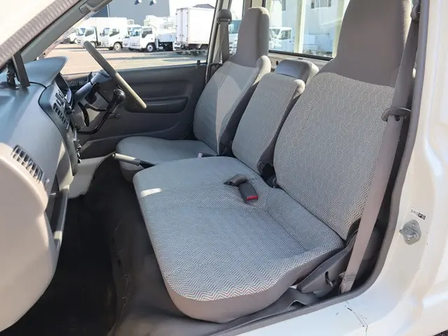 トヨタ タウンエーストラック GK-KM75(2WD)の写真33