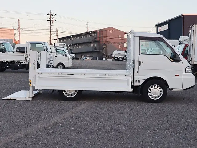 マツダ ボンゴトラック DBF-SLP2T(2WD)の写真10