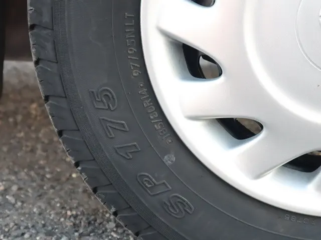 マツダ ボンゴトラック DBF-SLP2T(2WD)の写真21