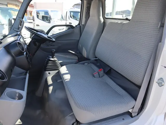 トヨタ トヨエース TKG-XZU605(2WD)の写真31