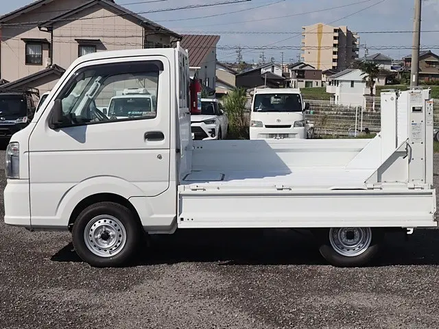 スズキ キャリイ EBD-DA16T(2WD)の写真13