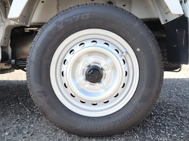 スズキ キャリイ EBD-DA16T(2WD)の写真30