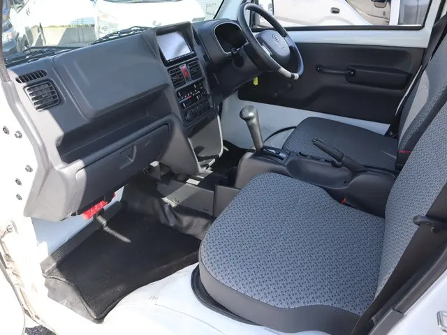 スズキ キャリイ EBD-DA16T(2WD)の写真36
