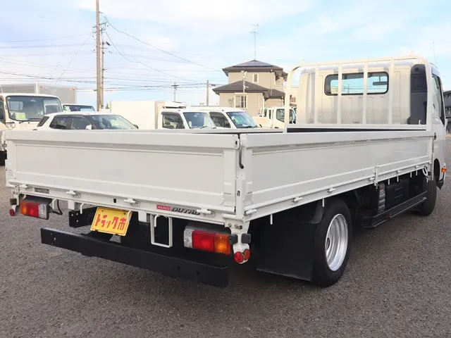 日野 デュトロ 2RG-XZU710M(2WD)の写真5
