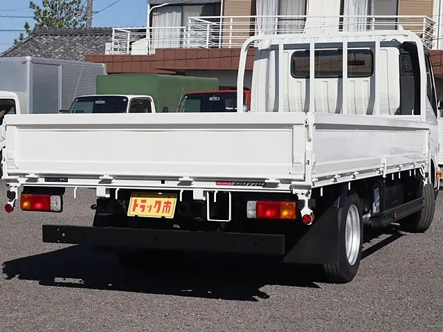 日野 デュトロ 2RG-XZU710M(2WD)の写真5