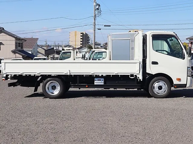日野 デュトロ 2RG-XZU710M(2WD)の写真8