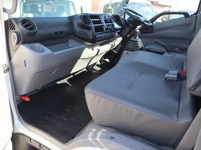 日野 デュトロ 2RG-XZU710M(2WD)の写真30