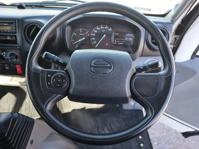 日野 デュトロ 2RG-XZU710M(2WD)の写真32