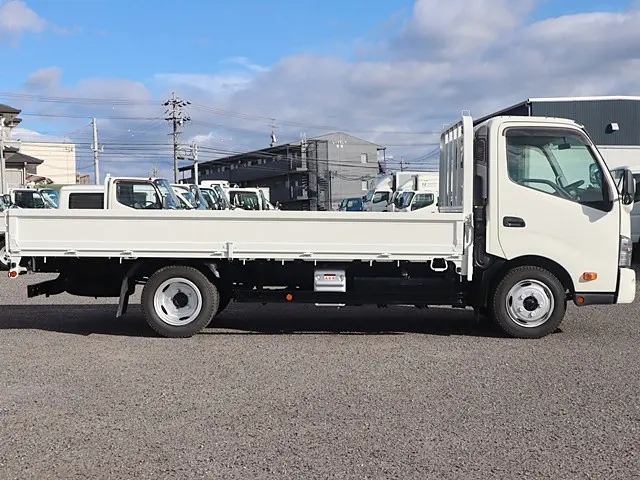 日野 デュトロ 2RG-XZU710M(2WD)の写真8