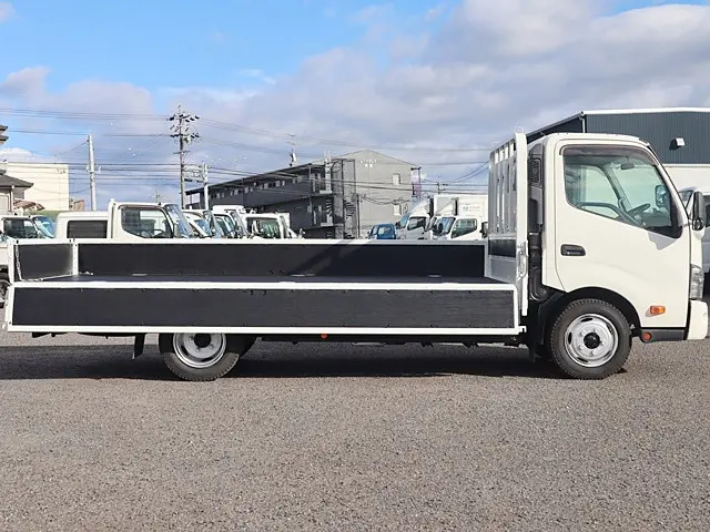 日野 デュトロ 2RG-XZU710M(2WD)の写真10