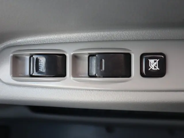 日野 デュトロ 2RG-XZU710M(2WD)の写真36