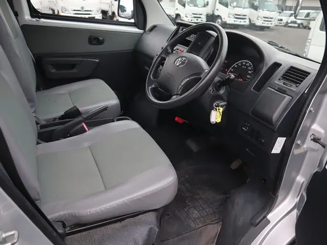 トヨタ タウンエーストラック DBF-S402U(2WD)の写真29