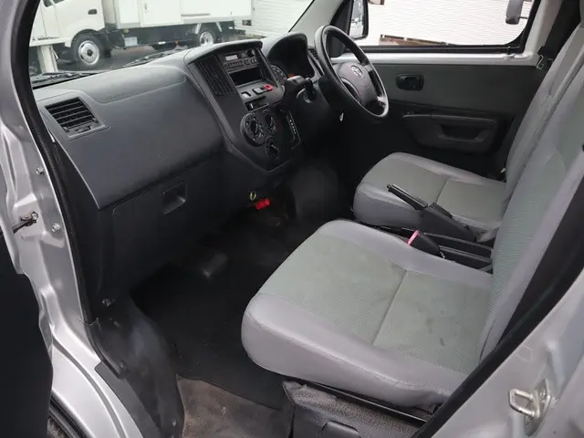 トヨタ タウンエーストラック DBF-S402U(2WD)の写真31