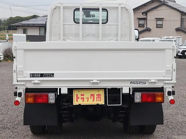 トヨタ ダイナ TKG-XZC605(2WD)の写真6