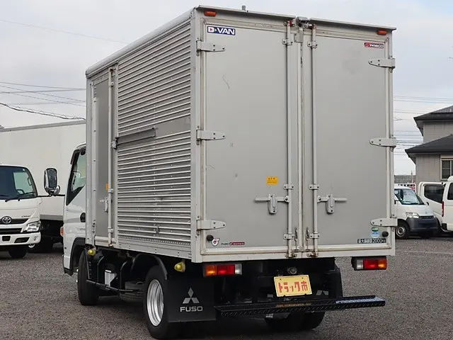 三菱 キャンター TPG-FBA20(2WD)の写真7