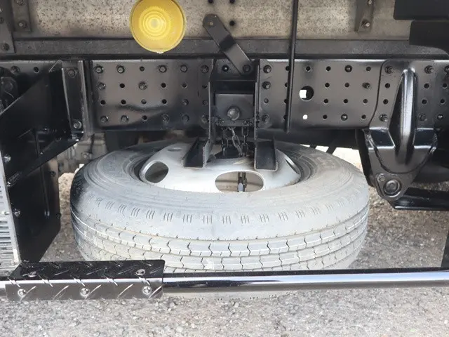 三菱 キャンター TPG-FBA20(2WD)の写真22