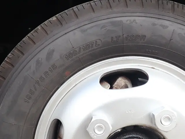 三菱 キャンター TPG-FBA20(2WD)の写真23