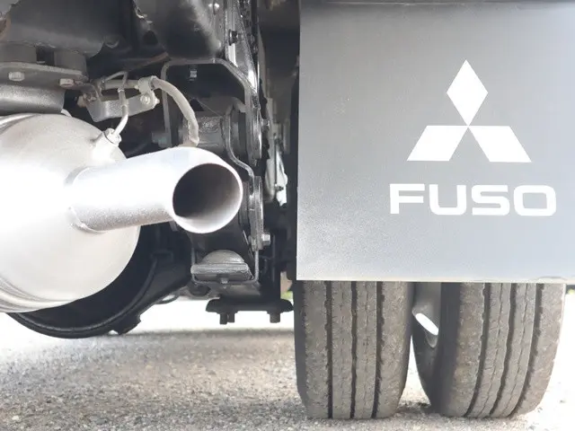三菱 キャンター TPG-FBA20(2WD)の写真30