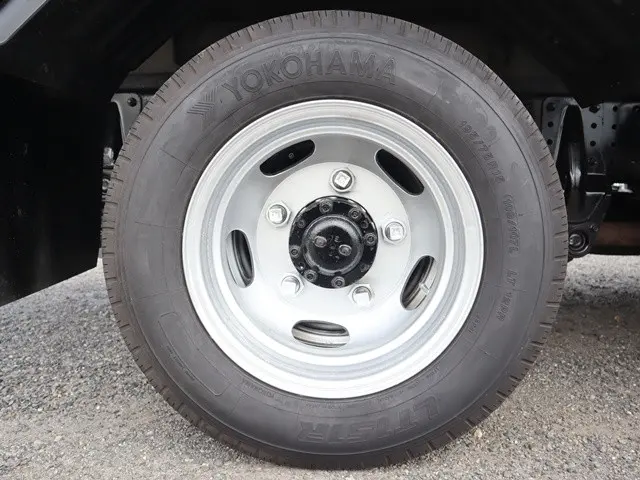 三菱 キャンター TPG-FBA20(2WD)の写真31