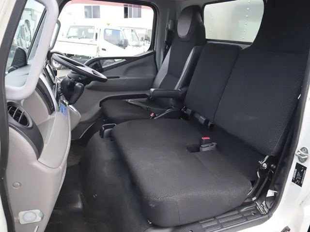 三菱 キャンター TPG-FBA20(2WD)の写真35