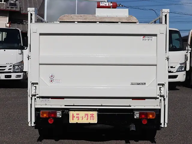 トヨタ ダイナ LDF-KDY231(2WD)の写真6
