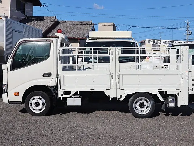 トヨタ ダイナ LDF-KDY231(2WD)の写真9