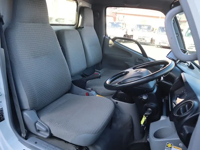 トヨタ ダイナ LDF-KDY231(2WD)の写真36