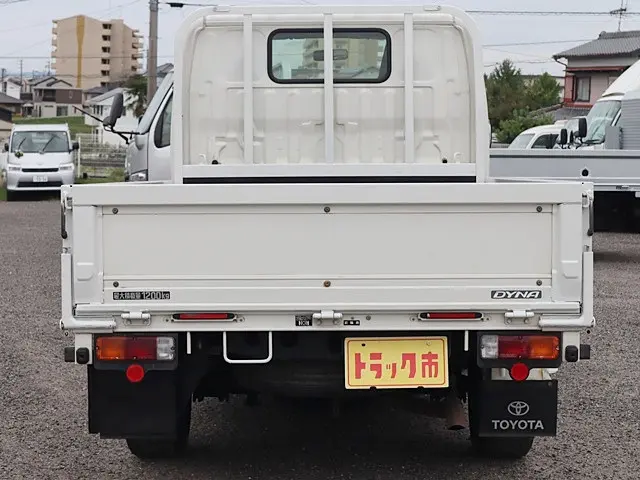 トヨタ ダイナ QDF-KDY221(2WD)の写真6