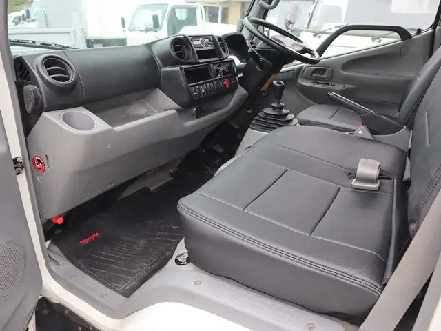 トヨタ ダイナ QDF-KDY221(2WD)の写真32