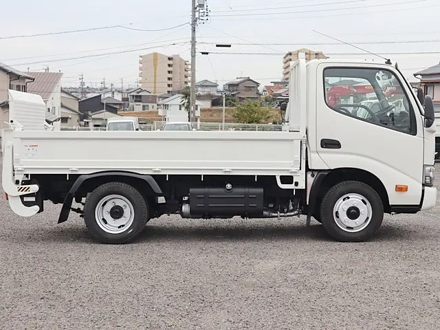 トヨタ トヨエース TPG-XZU605(2WD)の写真8