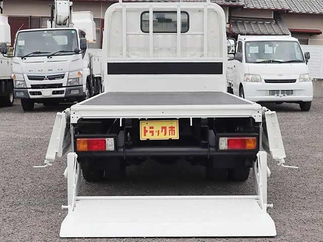 トヨタ トヨエース TPG-XZU605(2WD)の写真11