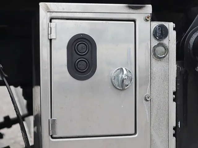 トヨタ トヨエース TPG-XZU605(2WD)の写真14