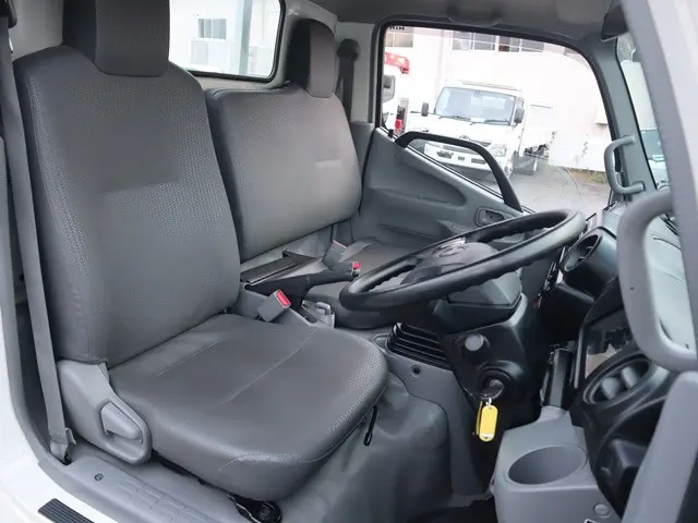 日野 デュトロ 2RG-XZU605M(2WD)の写真30