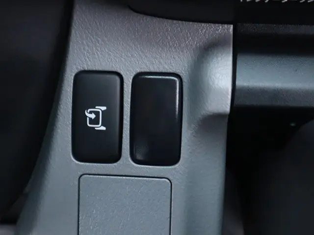 日野 デュトロ 2RG-XZU605M(2WD)の写真36