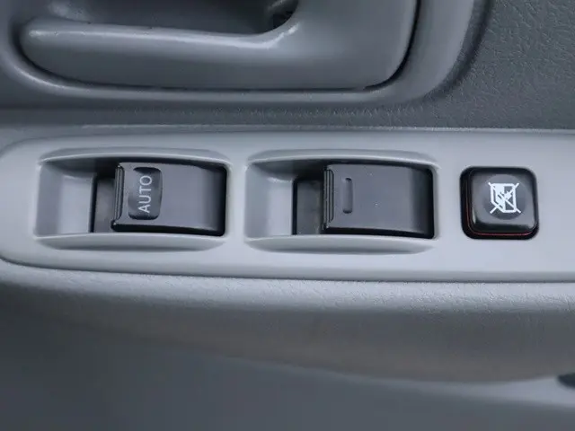 日野 デュトロ 2RG-XZU605M(2WD)の写真37