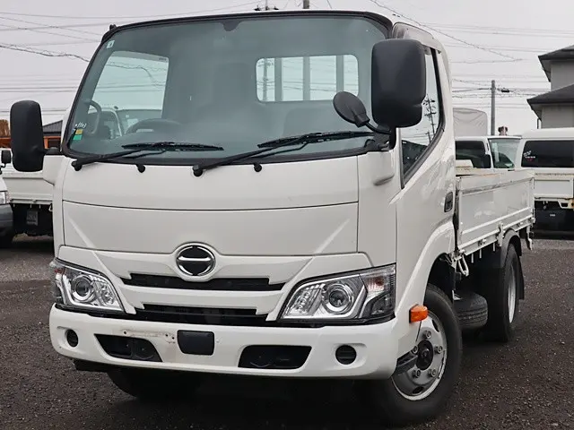 日野 デュトロ 2RG-XZU65M(2WD)の写真1