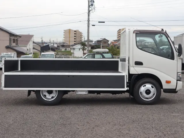 日野 デュトロ 2RG-XZU605M(2WD)の写真10