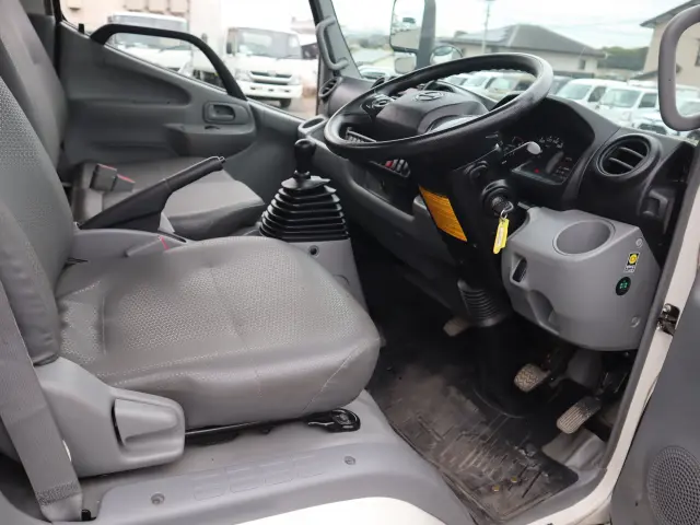 日野 デュトロ 2RG-XZU605M(2WD)の写真29