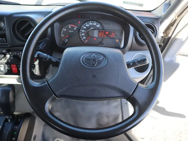 トヨタ トヨエース TPG-XZC605(2WD)の写真37